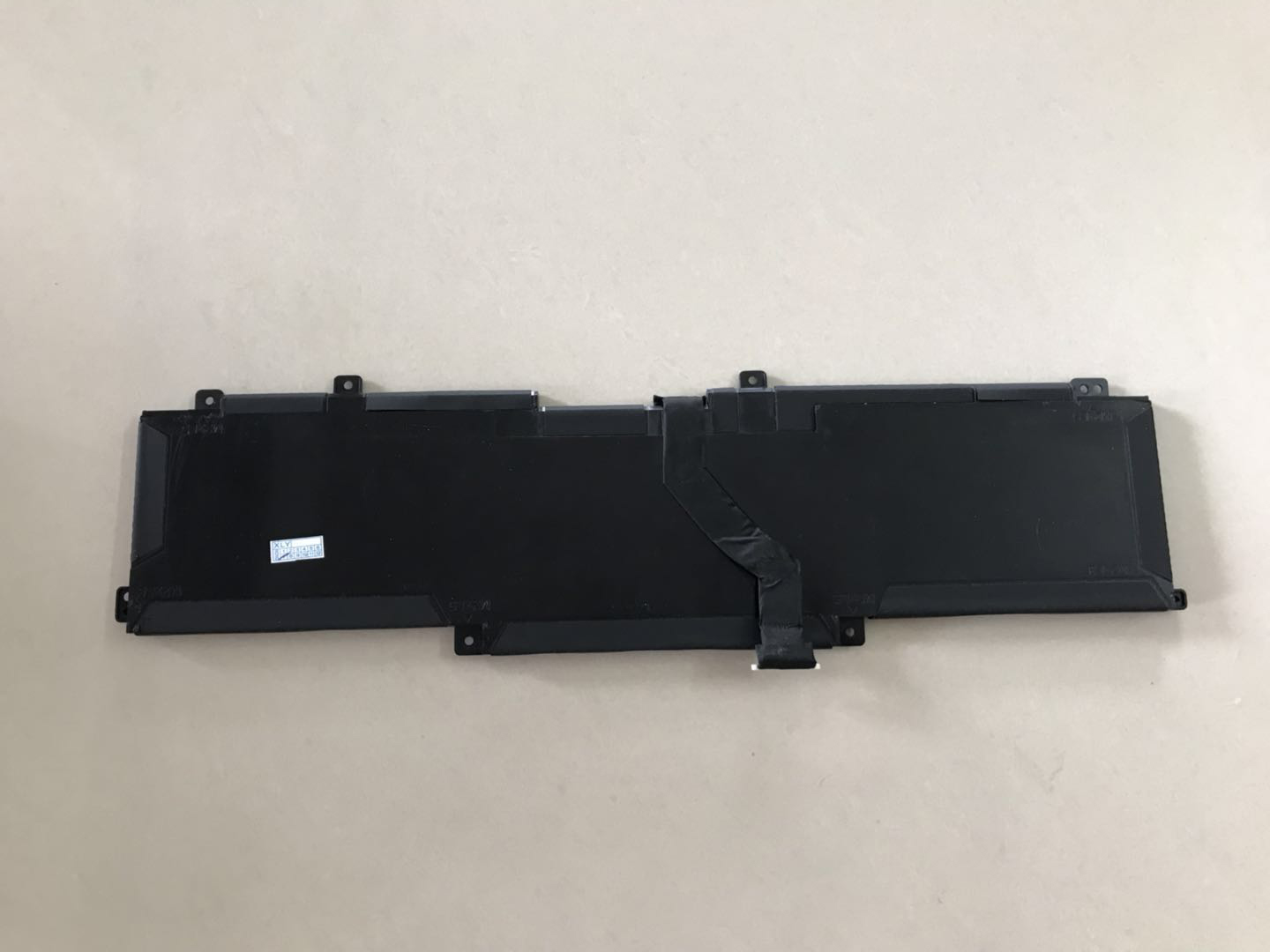 DG06XL back laptop battery