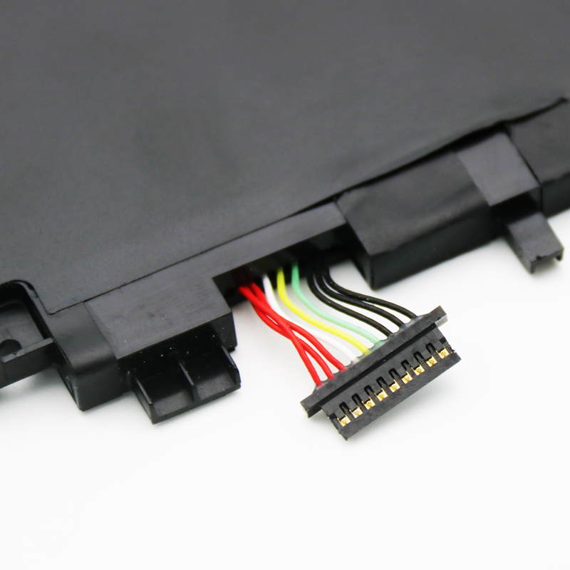 01AV434 细节1 batteries