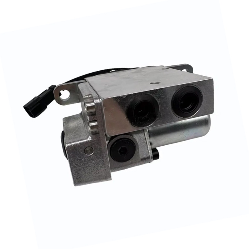 PC200-8