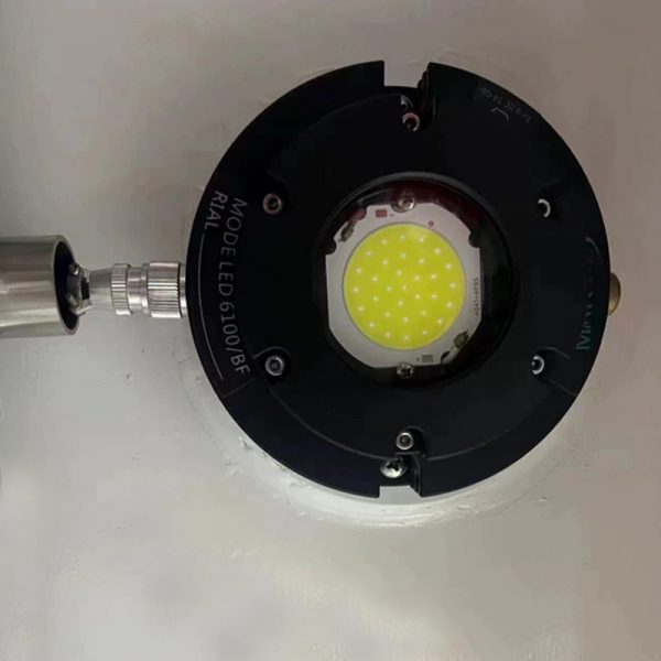 LED32080C